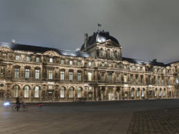 COUR DU LOUVRE