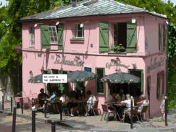 LA MAISON ROSE